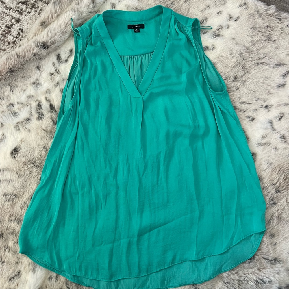 Alfani, L, satin sleeve less top